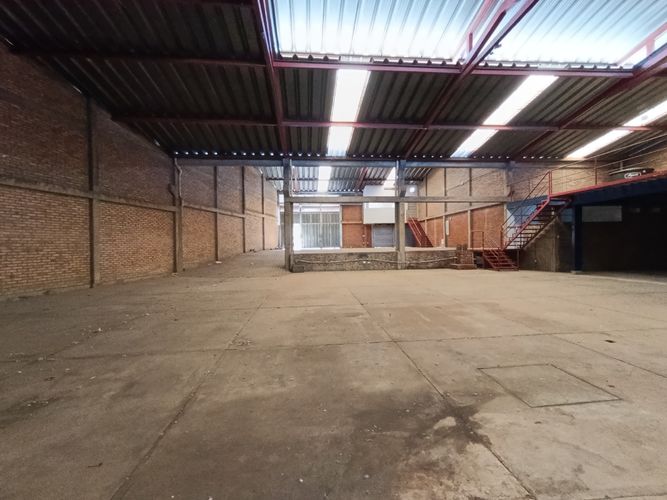 Bodega en arriendo en La Insula, Cúcuta, 787 m² · foto 3 de 15