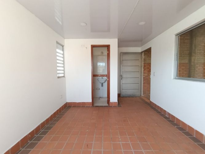 Bodega en arriendo en La Insula, Cúcuta, 787 m² · foto 11 de 15