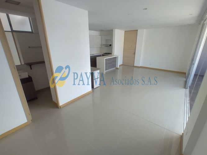 Apartamento de 2 alcobas en venta en El Poblado, Medellín, 97 m² · foto 7 de 20