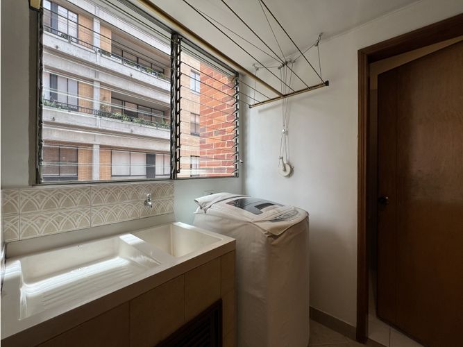 Apartamento de 2 alcobas en venta en Chico, Bogotá, 85 m² · foto 15 de 19