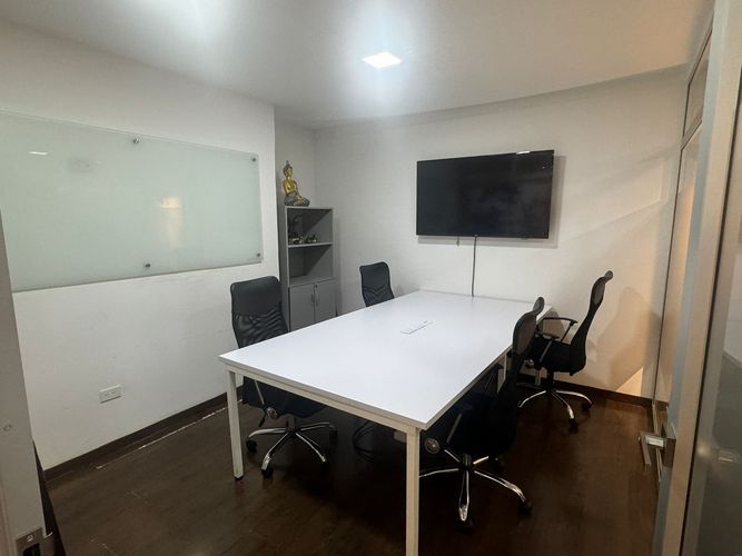Oficina en arriendo en Castropol, Medellín, 100 m² · foto 2 de 7