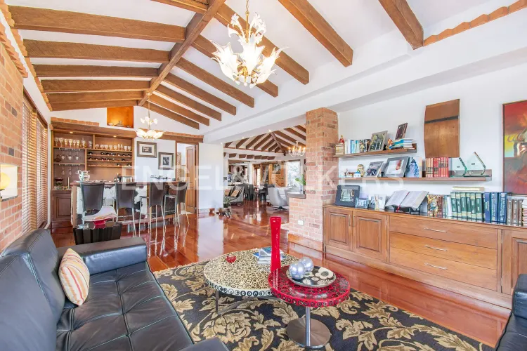 Casa de 3 alcobas en venta en Guaymaral, Bogotá, 330 m² · foto 6 de 20