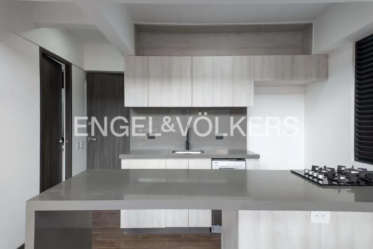 Apartamento de 3 alcobas en venta en El Retiro, 103 m² · foto 2 de 12
