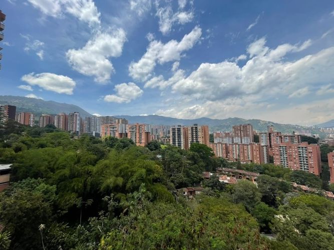 Apartamento de 2 alcobas en arriendo en Loma Del Esmeraldal, Envigado, 94 m² · foto 6 de 12