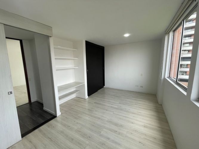 Apartamento de 2 alcobas en arriendo en Loma Del Esmeraldal, Envigado, 94 m² · foto 7 de 12