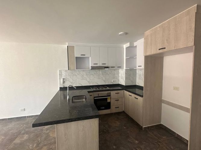 Apartamento de 2 alcobas en venta en Ciudad Pacífica, Cali, 82 m² · foto 5 de 18