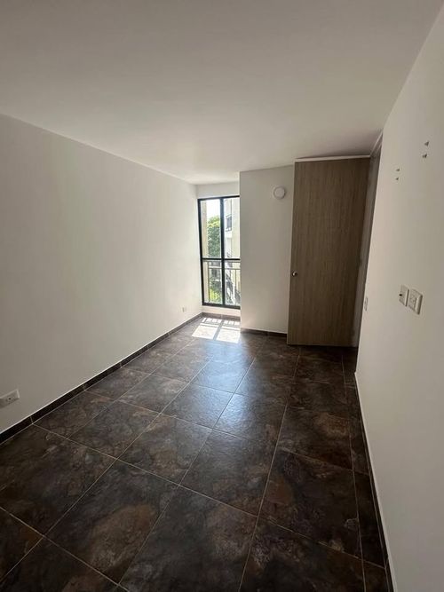 Apartamento de 2 alcobas en venta en Ciudad Pacífica, Cali, 82 m² · foto 17 de 18