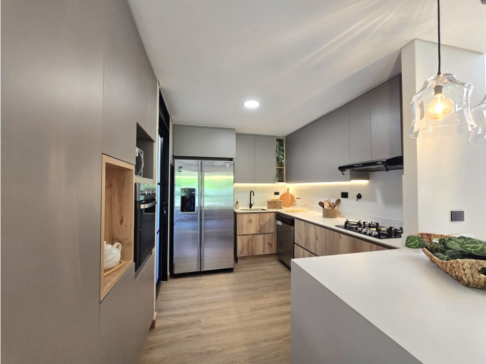 Apartamento en venta en Camino Verde, Envigado · foto 3 de 23