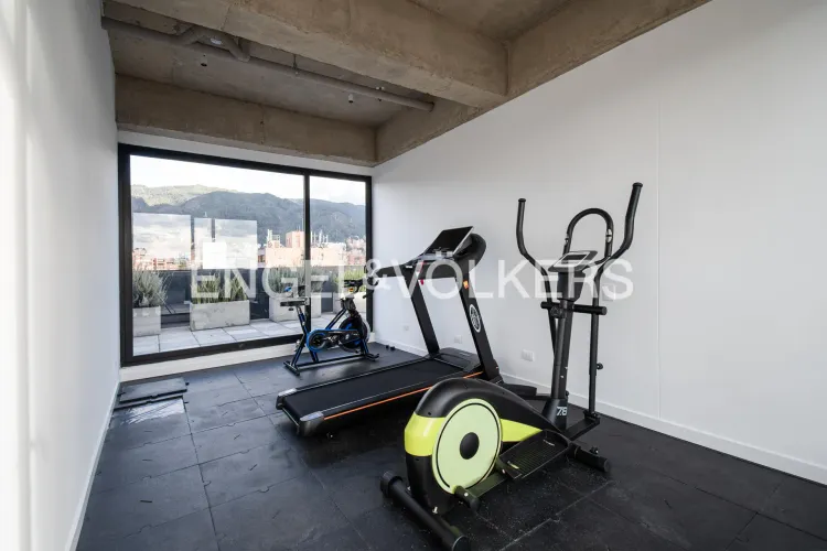 Apartamento de 1 alcoba en venta en El Virrey, Bogotá, 26 m² · foto 9 de 10