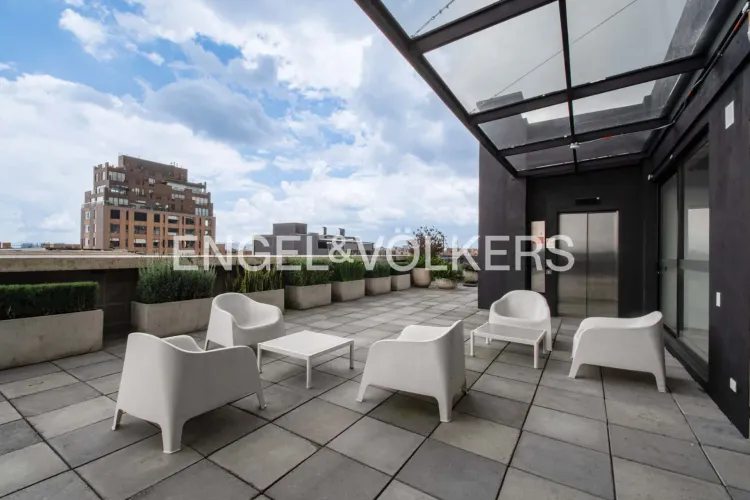 Apartamento de 1 alcoba en venta en El Virrey, Bogotá, 26 m² · foto 8 de 10