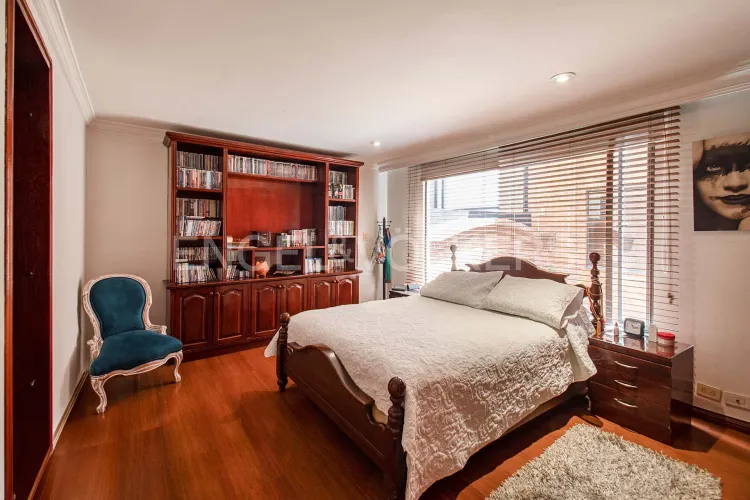 Apartamento en venta en Santa Barbara, Bogotá · foto 16 de 19