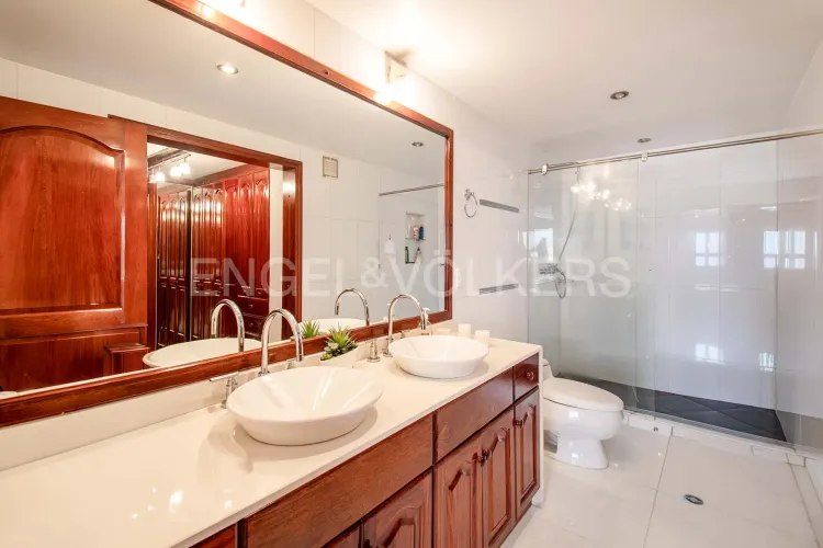 Apartamento en venta en Santa Barbara, Bogotá · foto 14 de 19