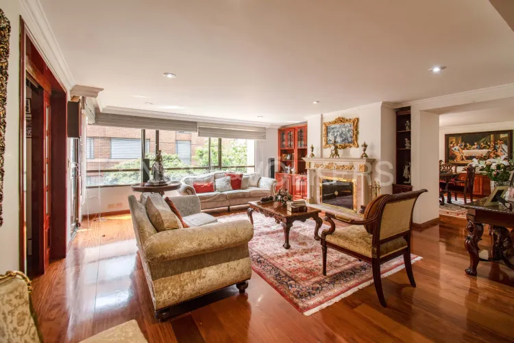 Apartamento en venta en Santa Barbara, Bogotá · foto 4 de 19