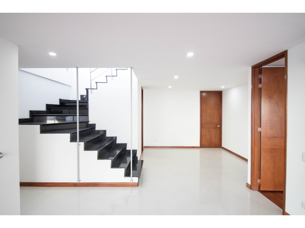 Apartamento en venta en Santa Barbara, Bogotá · foto 12 de 24