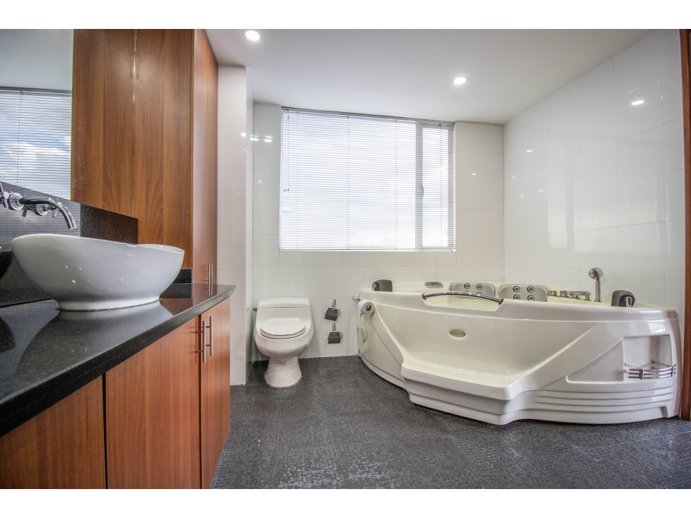 Apartamento en venta en Santa Barbara, Bogotá · foto 22 de 24