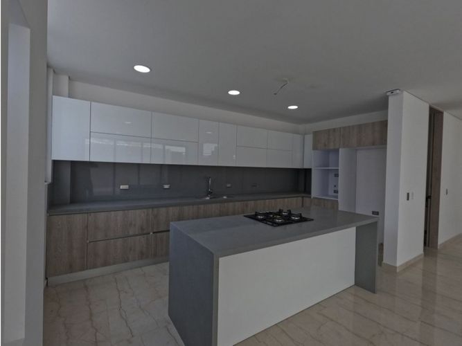 Casa de 5 alcobas en venta en Calima, Palmira, 323 m² · foto 14 de 24