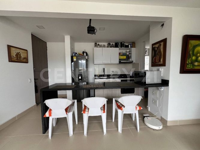 Apartamento de 3 alcobas en venta en Villavicencio, 74 m² · foto 5 de 24