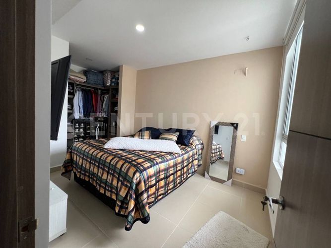 Apartamento de 3 alcobas en venta en Villavicencio, 74 m² · foto 12 de 24