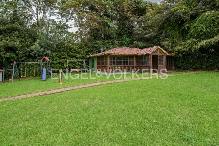 Casa de 4 alcobas en venta en Guaymaral, Bogotá, 363 m² · foto 18 de 20