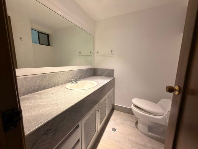 Apartamento en venta en Santa Teresita, Cali · foto 10 de 12