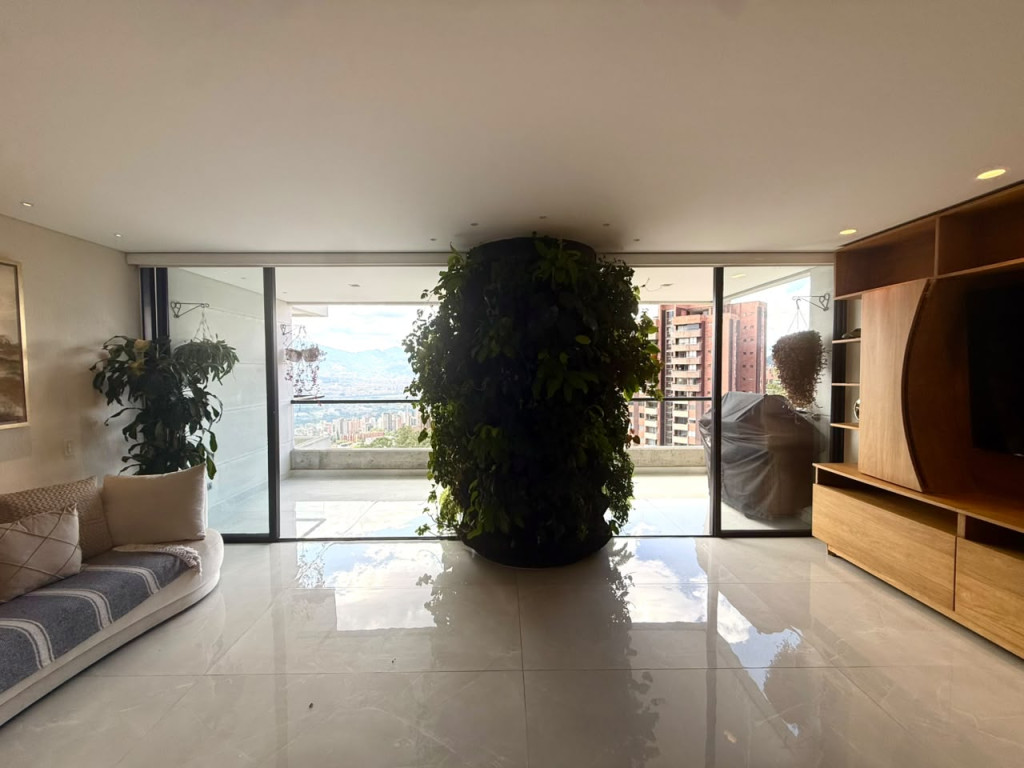 Apartamento en arriendo en El Tesoro, Medellín · foto 5 de 24