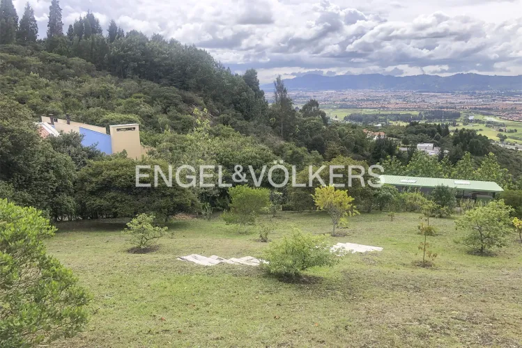 Casa de 7 alcobas en venta en Sindamanoy, Chía, 1010 m² · foto 20 de 20