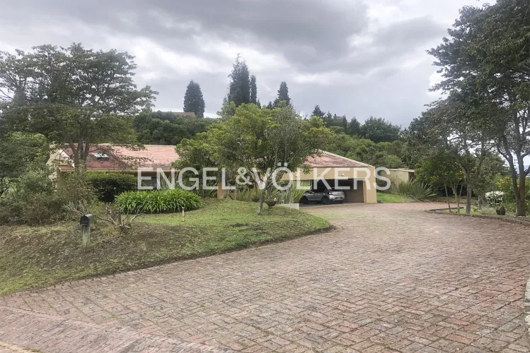 Casa de 7 alcobas en venta en Sindamanoy, Chía, 1010 m² · foto 19 de 20