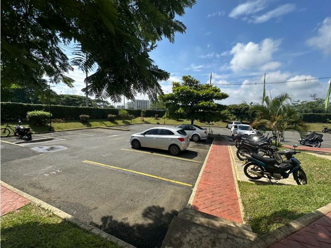 Apartamento de 3 alcobas en venta en Cr. La Arboleda, Jamundí, 61 m² · foto 5 de 24