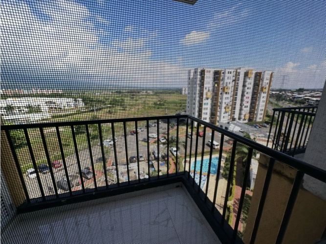 Apartamento de 3 alcobas en venta en Cr. La Arboleda, Jamundí, 61 m² · foto 10 de 24
