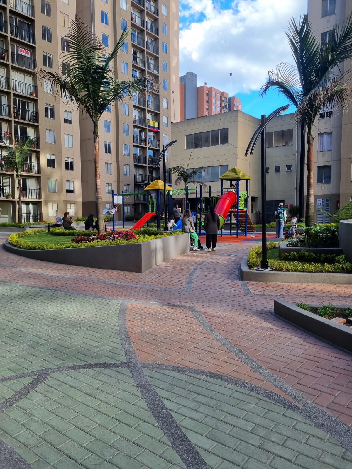Apartamento en venta en Cantalejo, Bogotá · foto 3 de 19