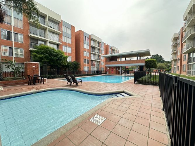 Apartamento de 3 alcobas en venta en Valle Del Lili, Cali, 55 m² · foto 12 de 13