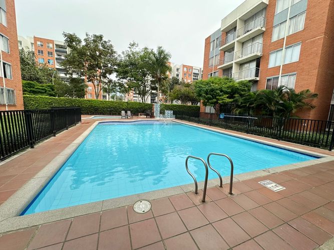 Apartamento de 3 alcobas en venta en Valle Del Lili, Cali, 55 m² · foto 11 de 13