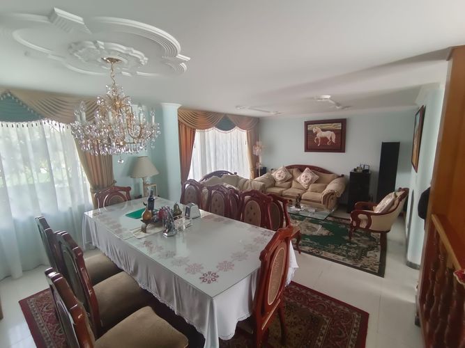 Casa de 4 alcobas en venta en Niza Norte, Bogotá, 378 m² · foto 9 de 22