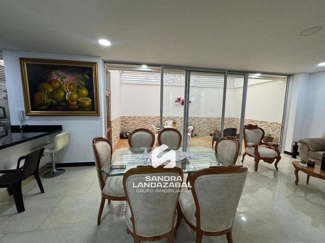 Casa de 3 alcobas en venta en Lagos Del Cacique, Bucaramanga, 220 m² · foto 11 de 19