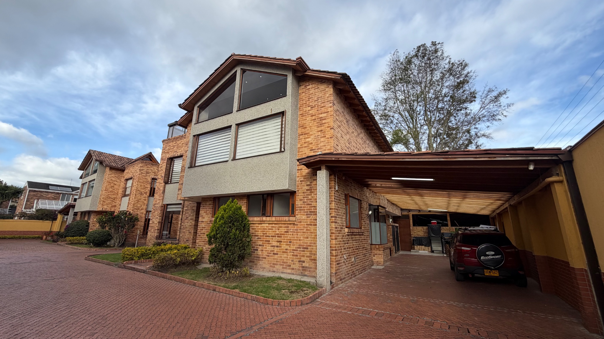 Casa en Arriendo en San jose de bavaria, Bogotá