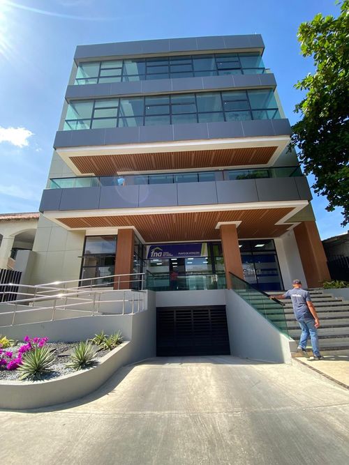 Oficina en arriendo en El Poblado, Barranquilla, 300 m² · foto 2 de 21