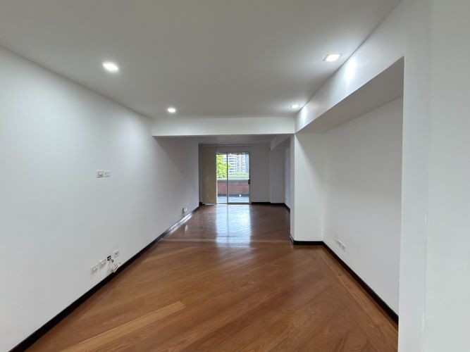 Casa de 7 alcobas en venta en Altos Del Poblado, Medellín, 700 m² · foto 13 de 22