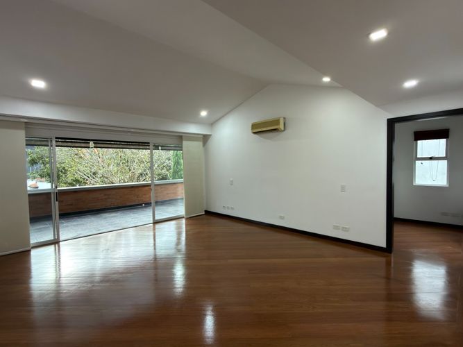 Casa de 7 alcobas en venta en Altos Del Poblado, Medellín, 700 m² · foto 10 de 22