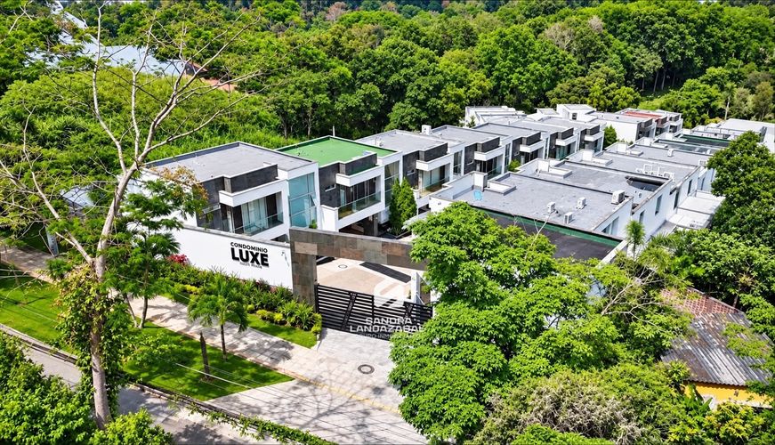 Casa de 3 alcobas en venta en Lagos Del Cacique, Bucaramanga, 220 m² · foto 18 de 19