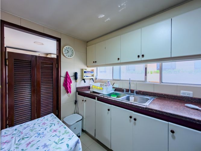 Apartamento de 3 alcobas en venta en Chicó Reservado, Bogotá, 130 m² · foto 7 de 24