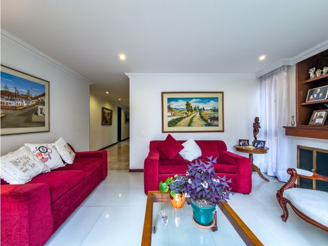 Apartamento de 3 alcobas en venta en Chicó Reservado, Bogotá, 130 m² · foto 13 de 24
