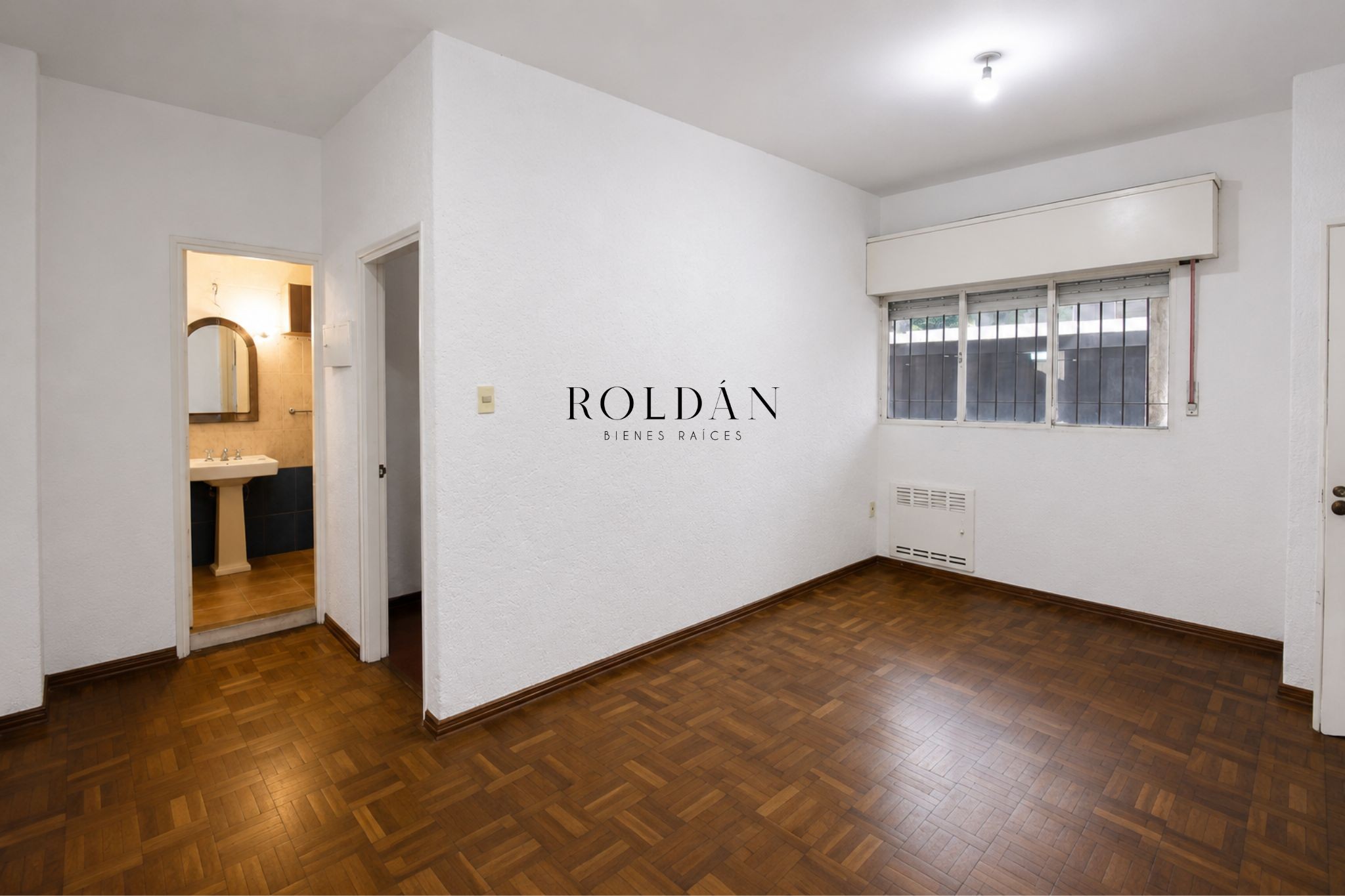 Apartamento Venta Centro 1 Dormitorio Planta Baja Independiente A Metros Del Mar