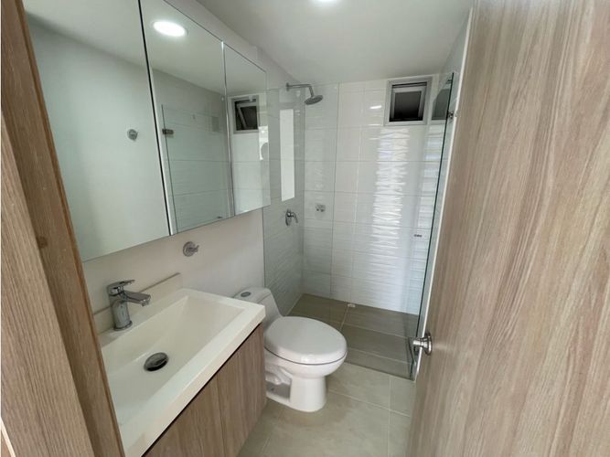 Apartamento de 3 alcobas en venta en Valle Del Lili, Cali, 96 m² · foto 3 de 24