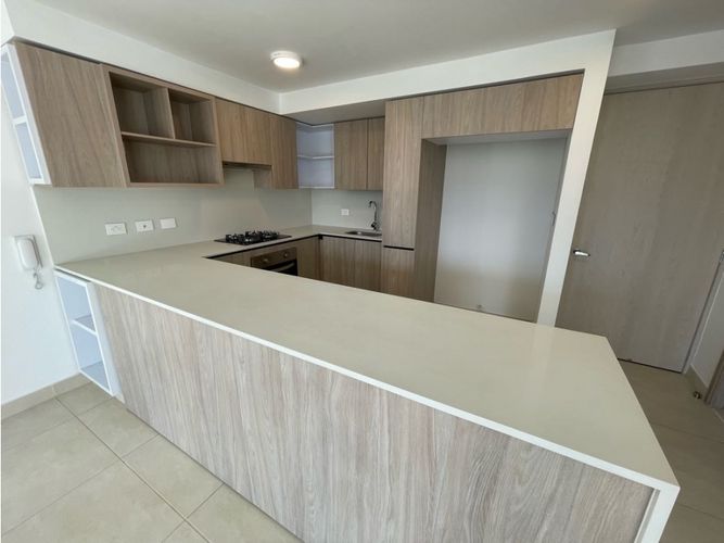 Apartamento de 3 alcobas en venta en Valle Del Lili, Cali, 96 m² · foto 4 de 24