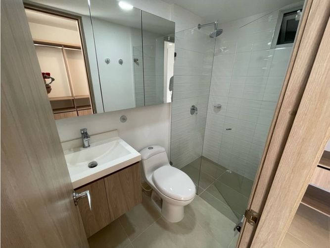 Apartamento de 3 alcobas en venta en Valle Del Lili, Cali, 96 m² · foto 7 de 24