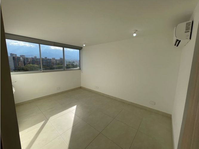 Apartamento de 3 alcobas en venta en Valle Del Lili, Cali, 96 m² · foto 10 de 24