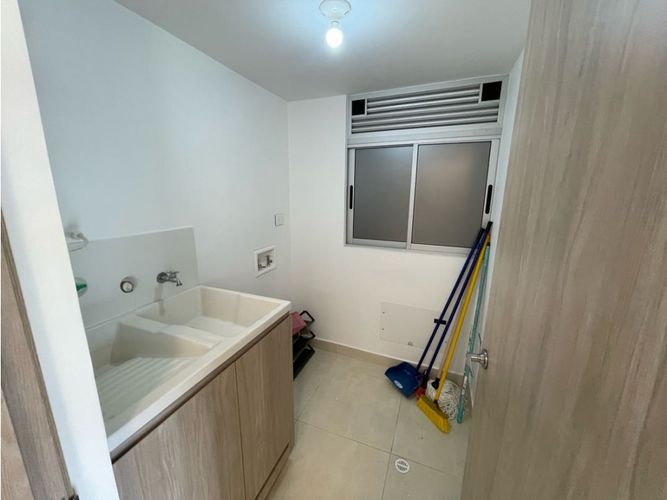 Apartamento de 3 alcobas en venta en Valle Del Lili, Cali, 96 m² · foto 12 de 24