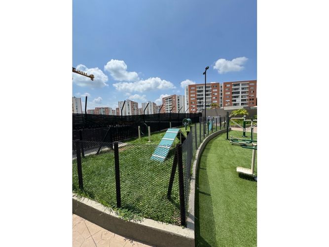 Apartamento de 3 alcobas en venta en Valle Del Lili, Cali, 96 m² · foto 16 de 24