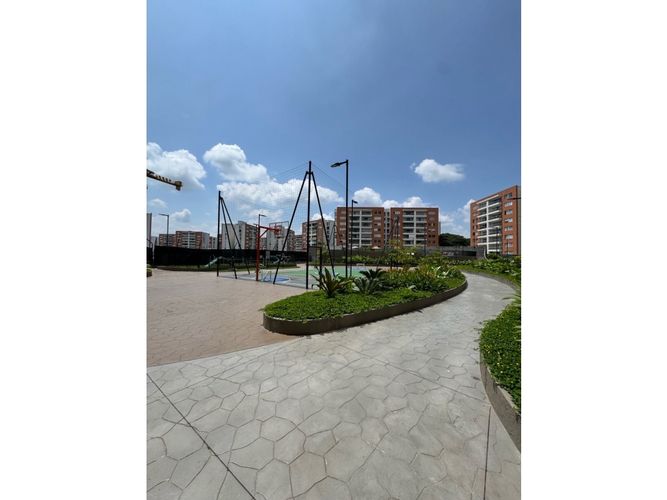 Apartamento de 3 alcobas en venta en Valle Del Lili, Cali, 96 m² · foto 17 de 24