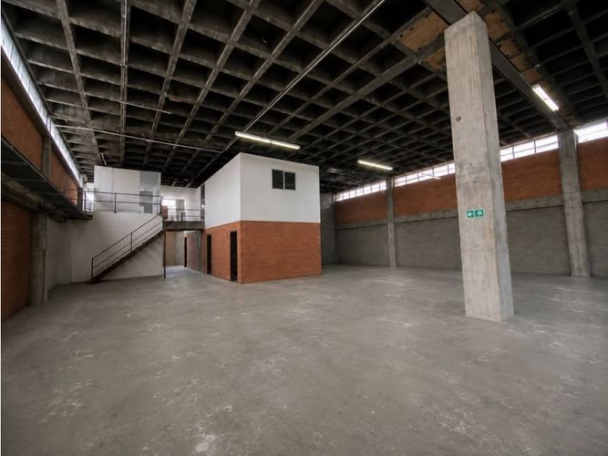 Bodega en arriendo en La Tablaza, La Estrella, 1200 m² · foto 7 de 13
